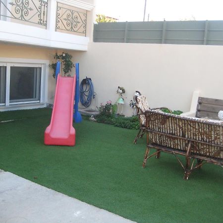 Rea'S Guest House Artemida  Luaran gambar