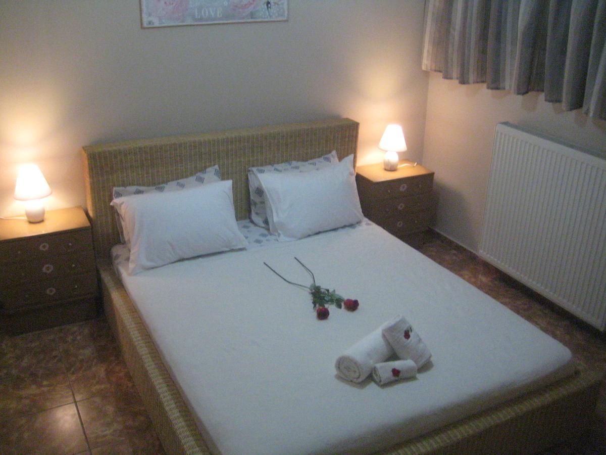 Rea'S Guest House Artemida  Luaran gambar
